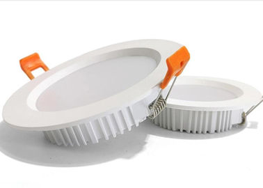 区域を残すための細い円形の導かれたパネルDownlight 3000Kは185を- 265V入れました