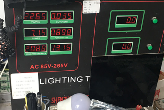 light.jpgのデータ
